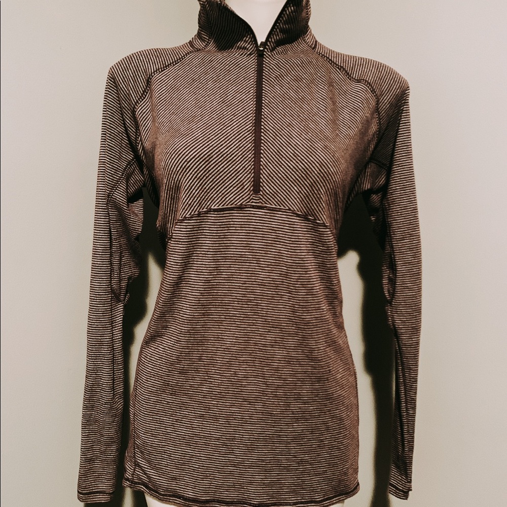 3/$25 - Omni wick Columbia athletics top